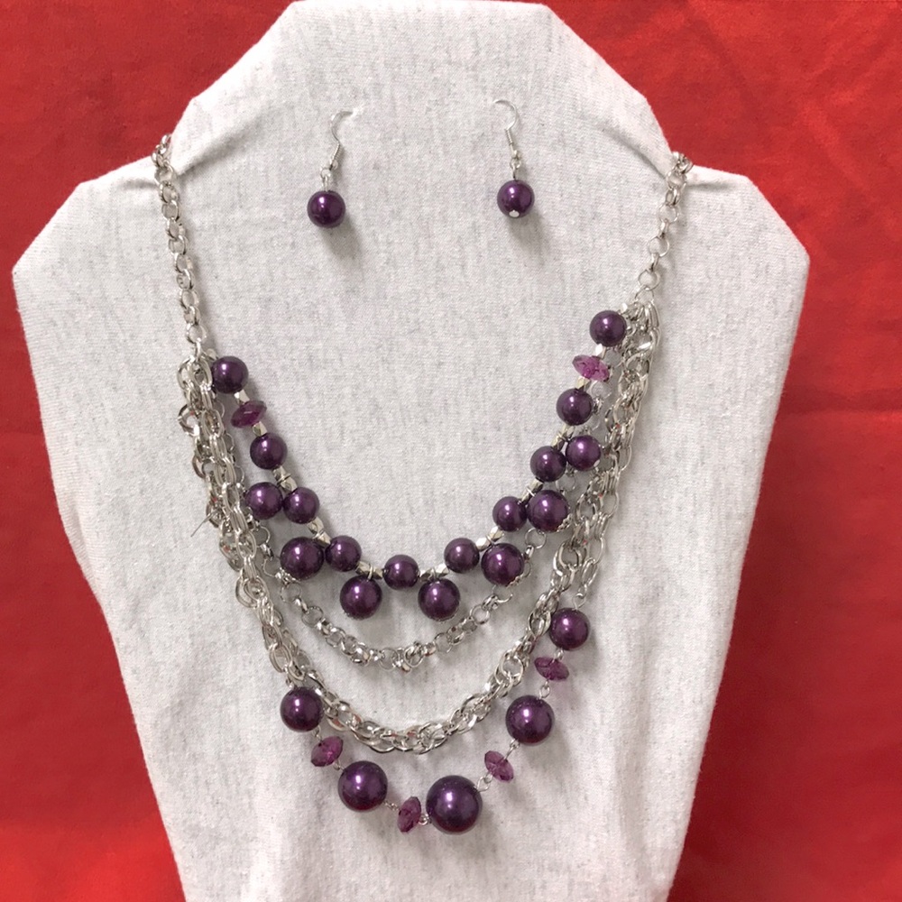 Necklace and earrings